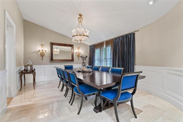 Chandelier, Dining room, Interior