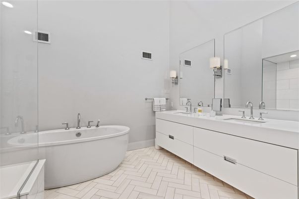 Bathroom, Dual Sink Vanities, Free Standing Baths, Interior, Recessed Lighting