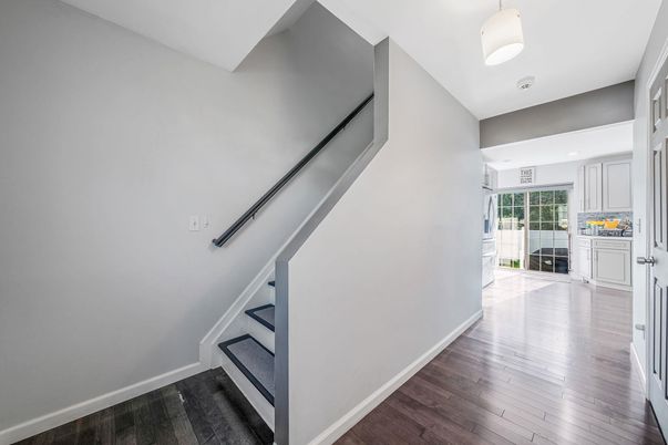 Interior, Pendant Lights, Recessed Lighting, Wood Texture Flooring