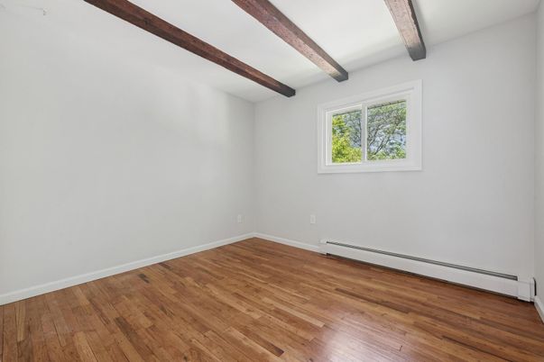 Empty room, Interior, Wooden Beams, Wood Texture Flooring