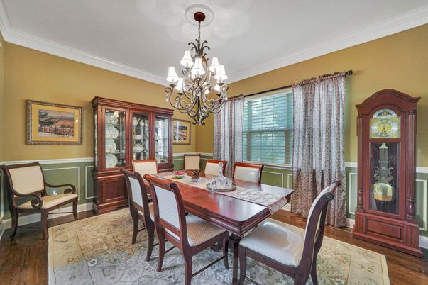 Chandelier, Dining room, Interior, Wood Texture Flooring