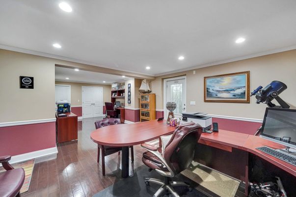Fitness Equipment, Home Office, Interior, Recessed Lighting, Wood Texture Flooring