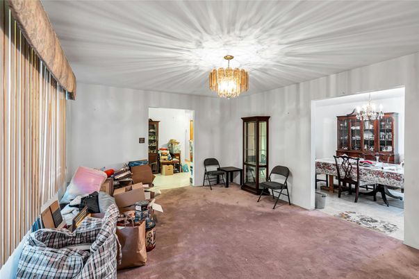 Chandelier, Dining room, Interior