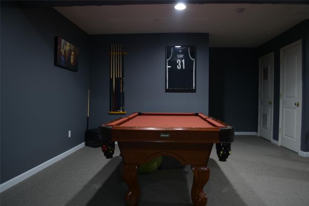 Billiard Table, Game Room, Interior, Recessed Lighting