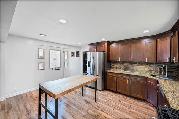 Interior, Kitchen, Recessed Lighting, Wood Texture Flooring