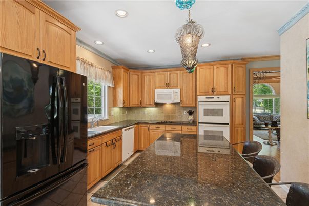 Interior, Kitchen, Pendant Lights, Recessed Lighting
