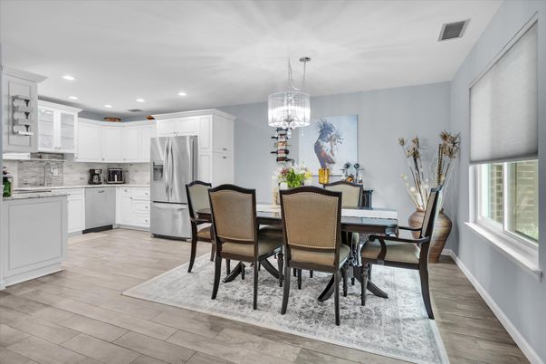 Dining room, Interior, Kitchen, Pendant Lights, Recessed Lighting, Wood Texture Flooring