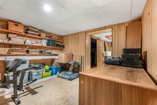 Fitness Equipment, Interior, Recessed Lighting, Wooden Walls