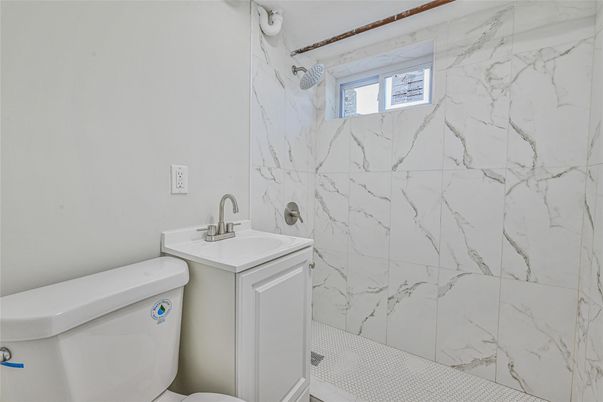 Bathroom, Interior, Marble Walls
