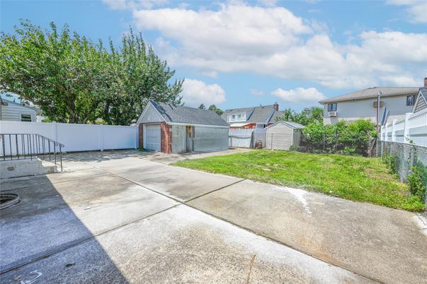 Backyard, Detached Garage, Exterior