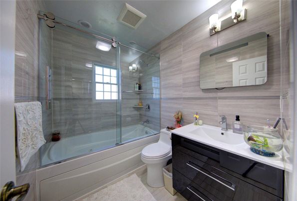 Bathroom, Glass Shower, Interior