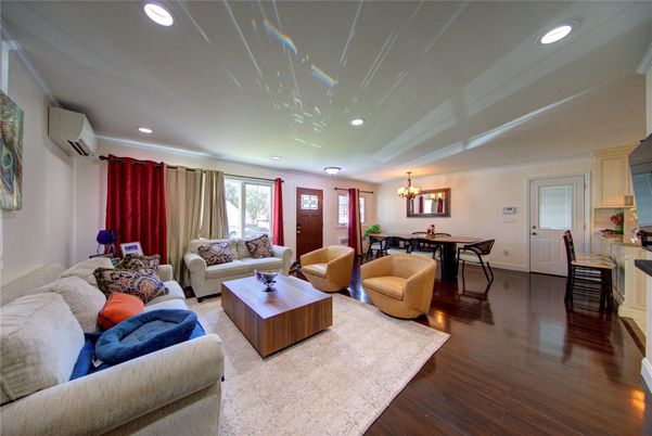 Chandelier, Dining room, Interior, Living room, Recessed Lighting, Wood Texture Flooring