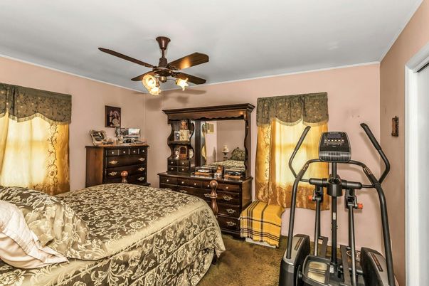 Bedroom, Fitness Equipment, Interior