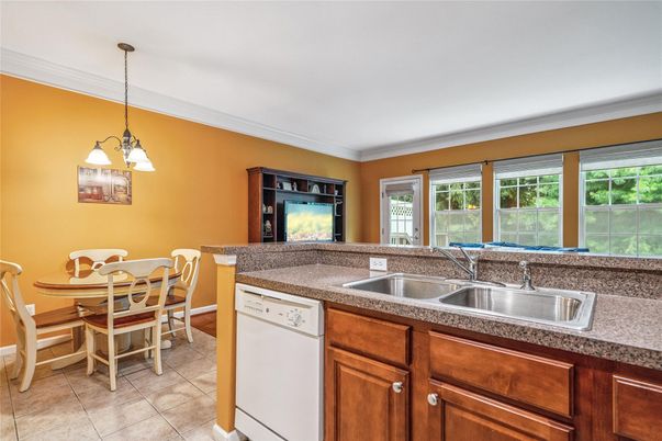 Dining room, Interior, Kitchen, Pendant Lights