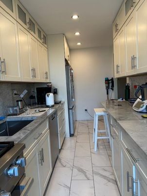 Interior, Kitchen, Marble, Recessed Lighting