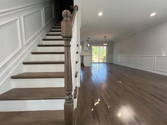 Interior, Pendant Lights, Recessed Lighting, Wood Texture Flooring