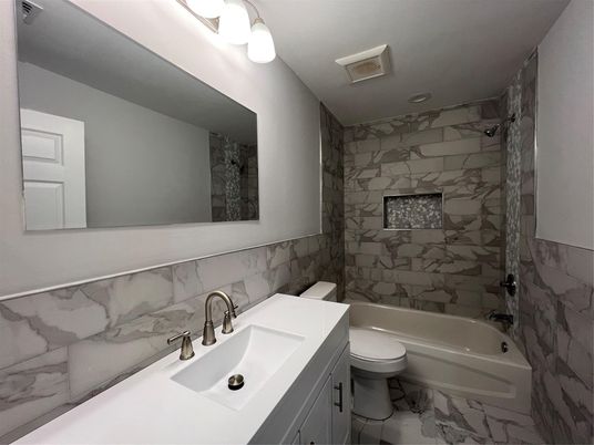 Bathroom, Interior, Marble, Marble Walls