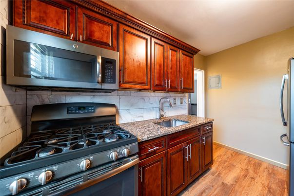 Interior, Kitchen, Stainless Steel Appliances, Wood Texture Flooring