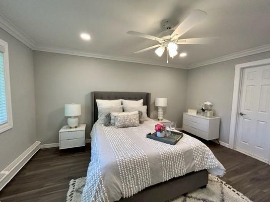 Bedroom, Interior, Recessed Lighting, Wood Texture Flooring