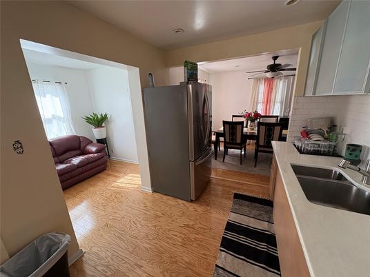 Dining room, Interior, Kitchen, Recessed Lighting, Wood Texture Flooring