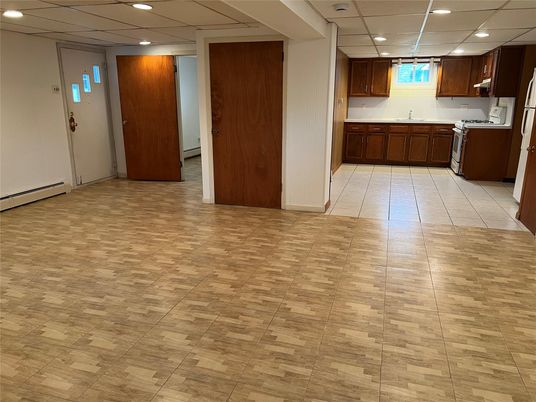 Empty room, Interior, Kitchen, Recessed Lighting
