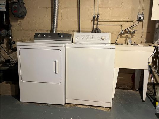Interior, Utility Closets, Washer