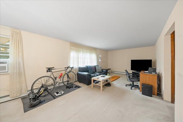 Fitness Equipment, Home Office, Interior, Living room