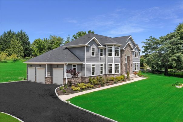 Attached, Exterior, Facade, French Provincial