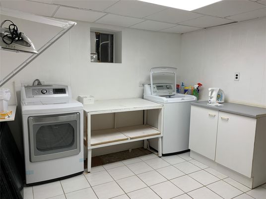 Interior, Washer