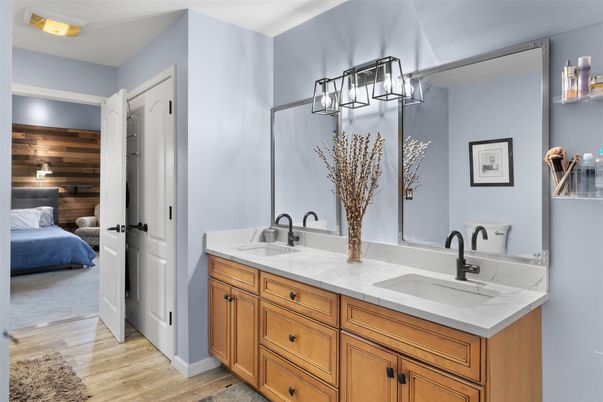 Bathroom, Bedroom, Dual Sink Vanities, Interior, Wood Texture Flooring