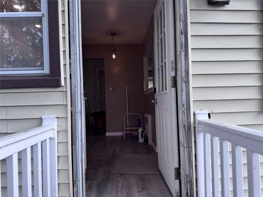 Exterior, Wood Texture Flooring