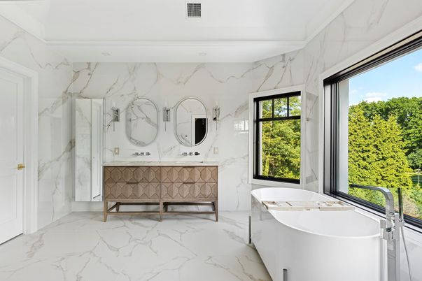 Bathroom, Free Standing Baths, Interior, Marble, Marble Walls