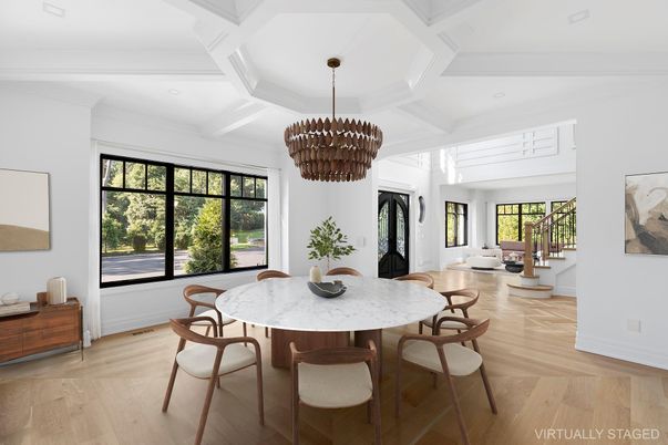 Chandelier, Dining room, Interior, Recessed Lighting, Wood Texture Flooring