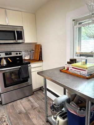 Interior, Kitchen, Stainless Steel Appliances, Wood Texture Flooring