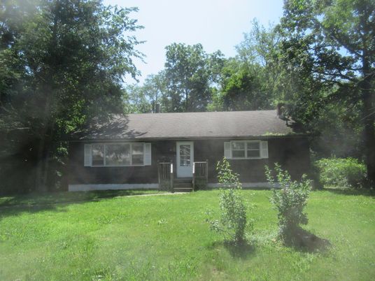 Backyard, Exterior, Facade, Ranch
