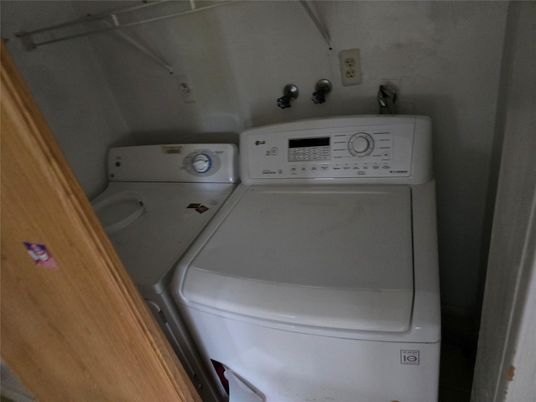 Interior, Utility Closets, Washer
