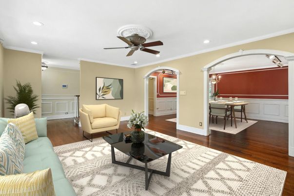 Dining room, Interior, Living room, Recessed Lighting, Wood Texture Flooring