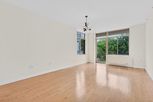 Empty room, Interior, Pendant Lights, Wood Texture Flooring