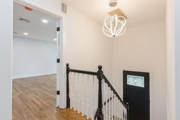 Interior, Pendant Lights, Recessed Lighting, Wood Texture Flooring