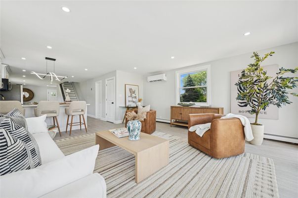Interior, Kitchen, Living room, Pendant Lights, Recessed Lighting, Wood Texture Flooring