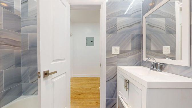Bathroom, Interior, Wood Texture Flooring