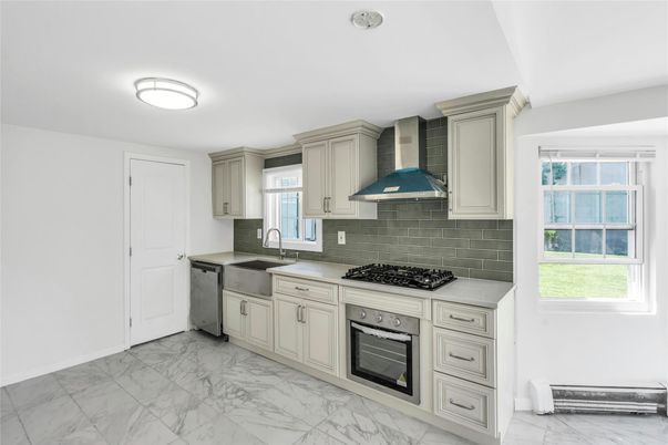 Interior, Kitchen, Marble, Stainless Steel Appliances