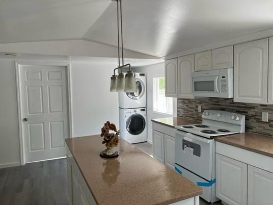 Interior, Kitchen, Pendant Lights, Washer, Wood Texture Flooring