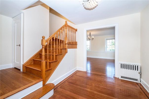 Chandelier, Interior, Wood Texture Flooring