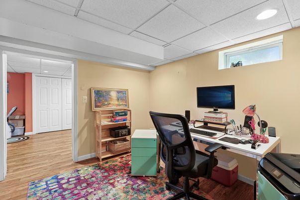 Home Office, Interior, Recessed Lighting, Wood Texture Flooring