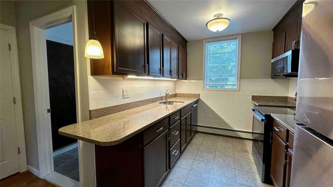 Interior, Kitchen, Pendant Lights, Stainless Steel Appliances