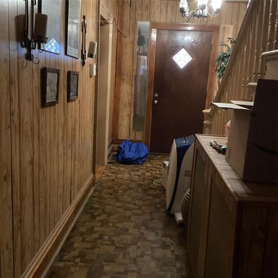 Interior, Wooden Walls