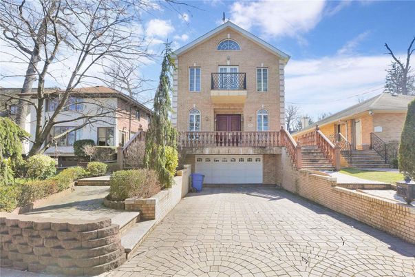 Attached, Exterior, Facade, Brick Facade, French Provincial