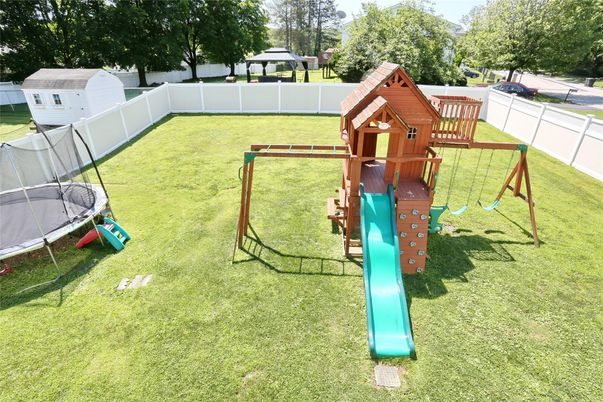 Backyard, Exterior, Playground