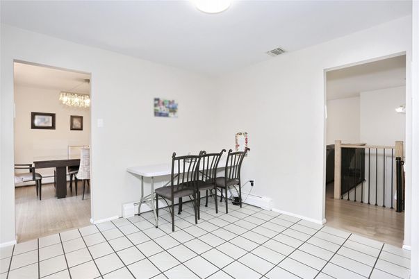 Chandelier, Dining room, Interior